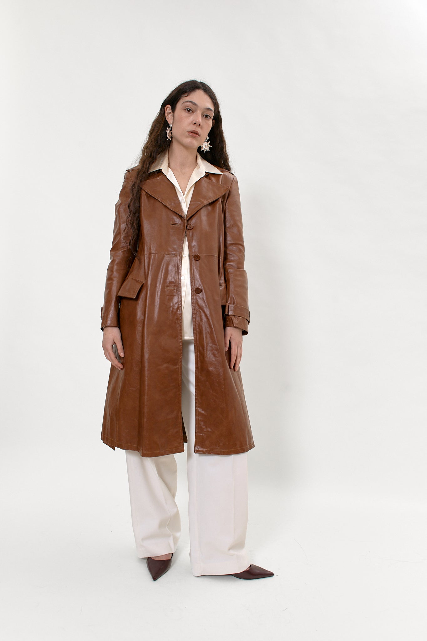 Fitted leather trench coat