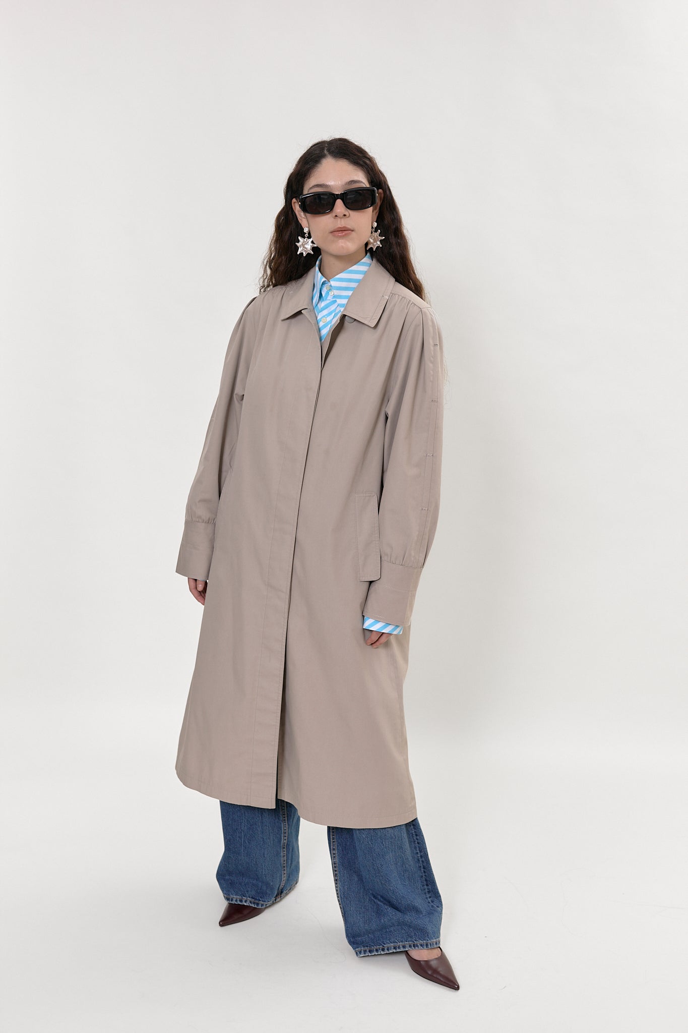 Classic trench with puffed sleeves