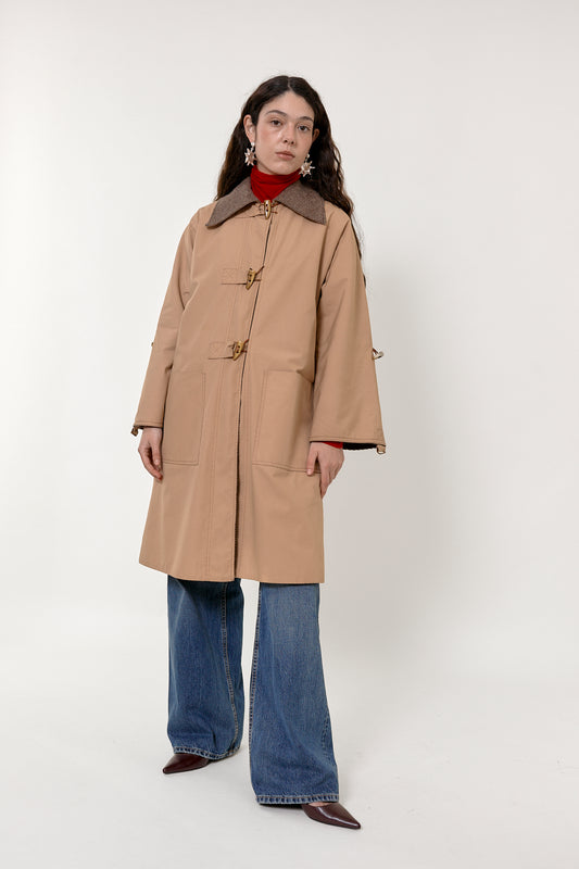 Big collar trench coat