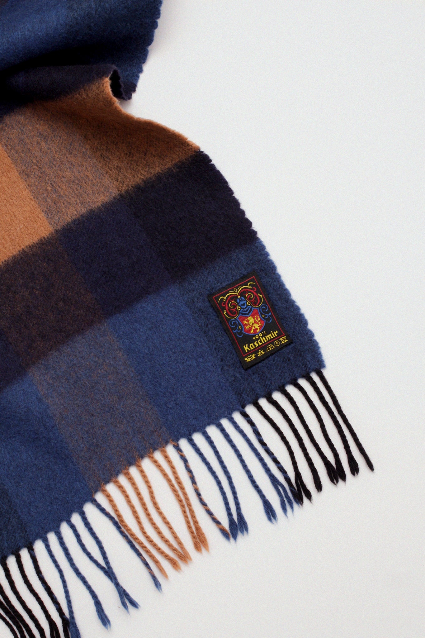 Cashmere checkered scarf