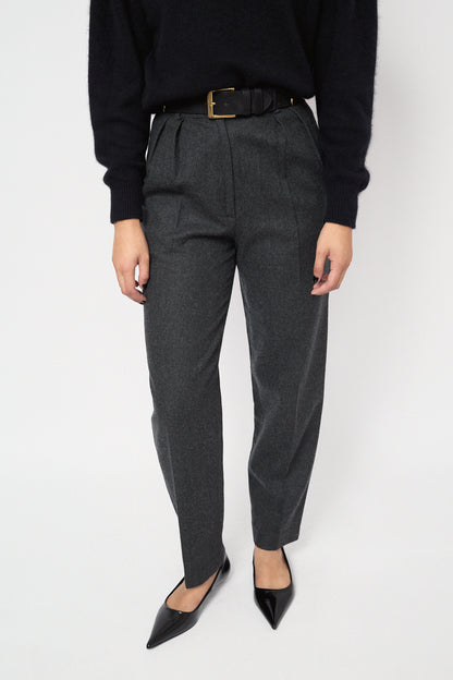 Fitted wool trousers