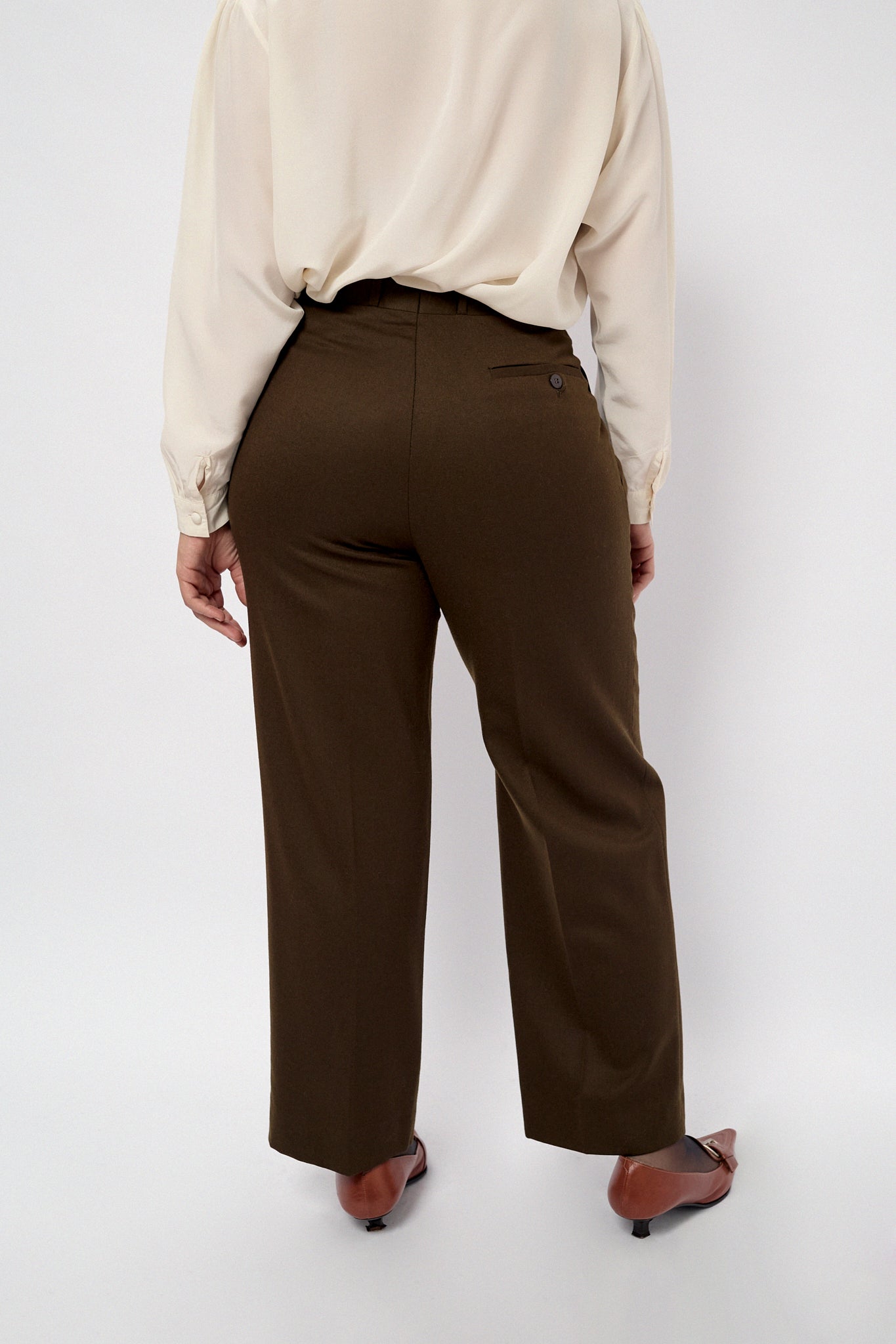 Khaki classic trousers