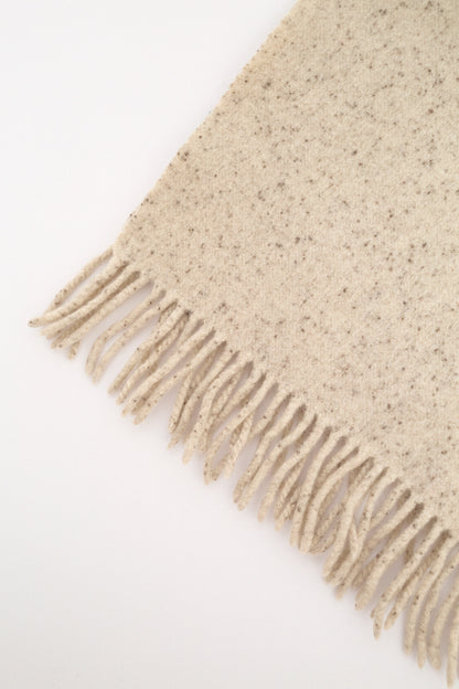 Wool beige scarf